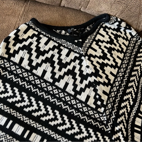 Style & Co. Poncho - Picture 3 of 4